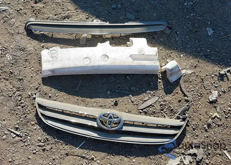 2004 Toyota Corolla S from USA, damaged, VIN 2T1BR32E74C299524